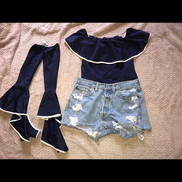 Navy Blue Bell Sleeve Top with Detachable Sleeves! - Picture 2 of 2